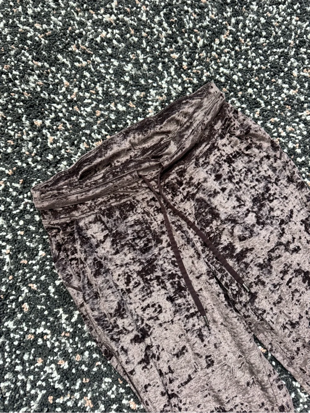 Lululemon Crushed Velvet Jogger Pants Brown Size 8
